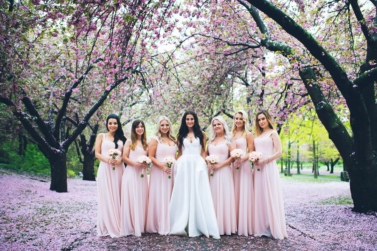 Yelena Chris Wedding Bride Bridesmaids Bouquet Brooklyn Botanic Garden Sascha Reinking Photography 14